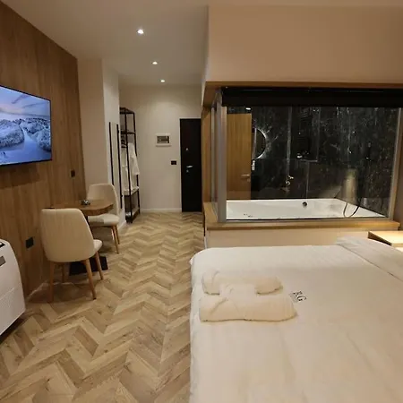 شقة B.g Luxury Suites *